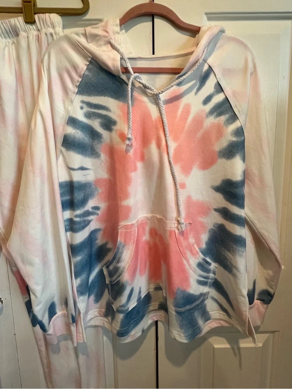 2Pc Tie-Dye Hoodie & Jogger Set in Pink and Blue - Picture 2 of 11